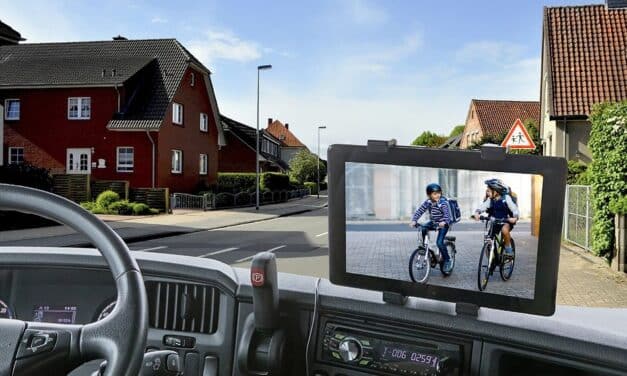 Kamera-Feeds in der Lkw-Fahrerkabine