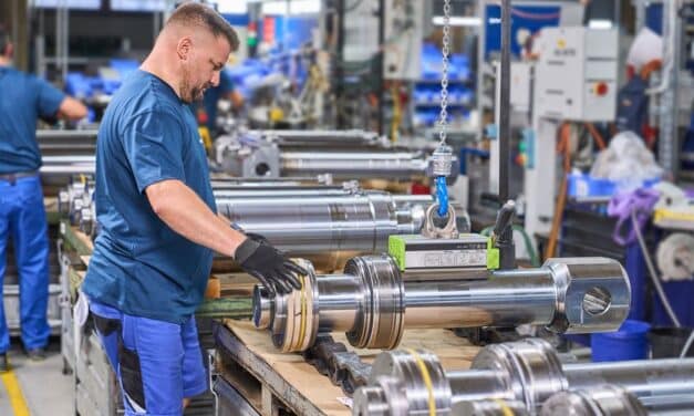 Weber produziert großdimensionierte Zylinder